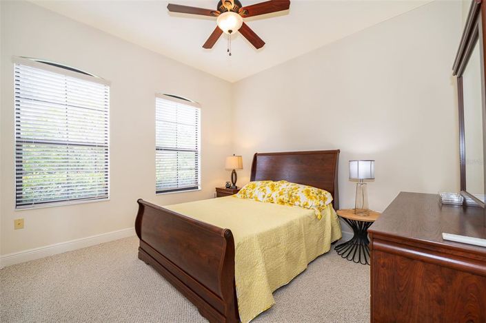 Image No.14-2 Bed House for sale