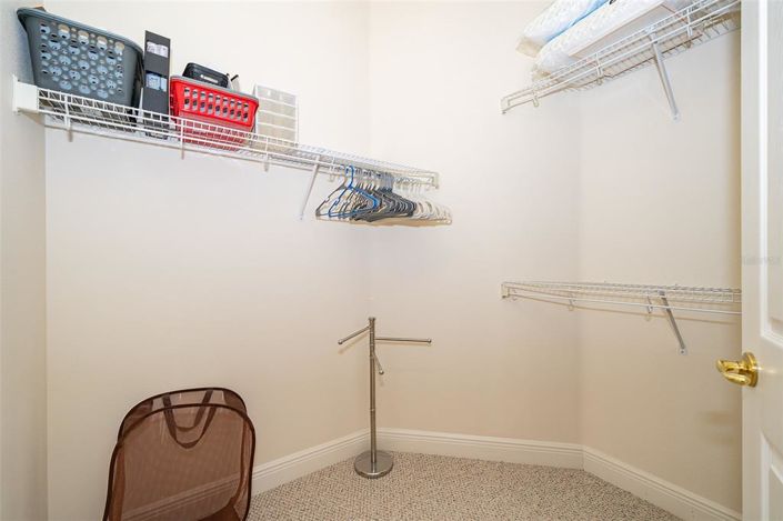 Image No.17-2 Bed House for sale