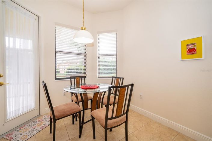 Image No.24-2 Bed House for sale