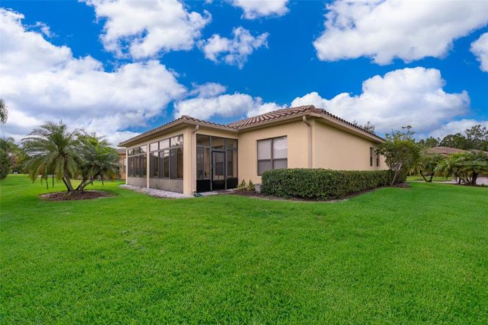 Image No.4-2 Bed House for sale