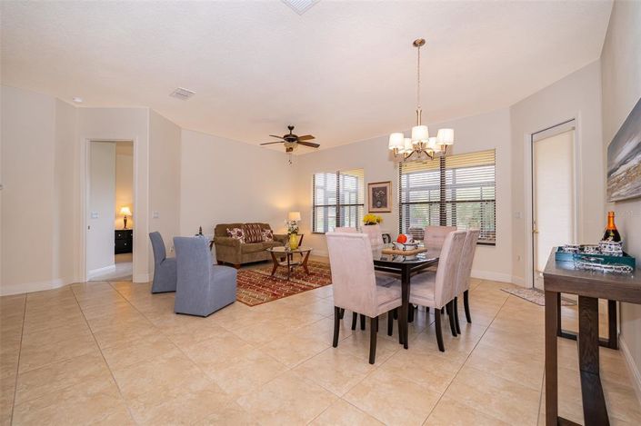 Image No.8-2 Bed House for sale