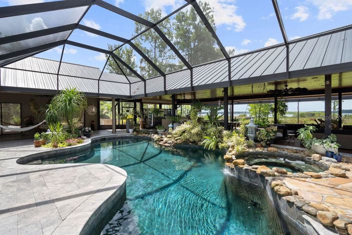 Image No.31-4 Bed House for sale