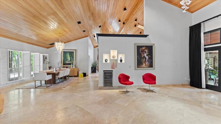 Image No.54-4 Bed House for sale