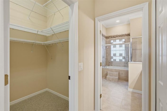 Image No.16-4 Bed House for sale