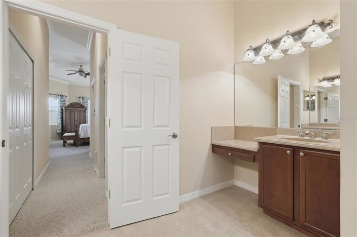 Image No.17-4 Bed House for sale