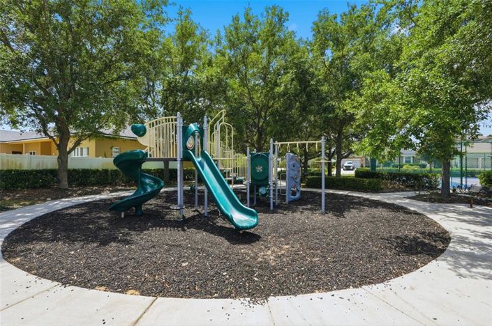 Image No.33-4 Bed House for sale