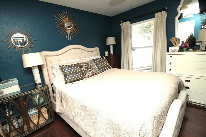 Image No.11-3 Bed House for sale