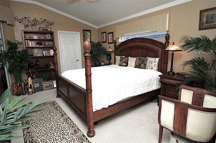 Image No.9-3 Bed House for sale