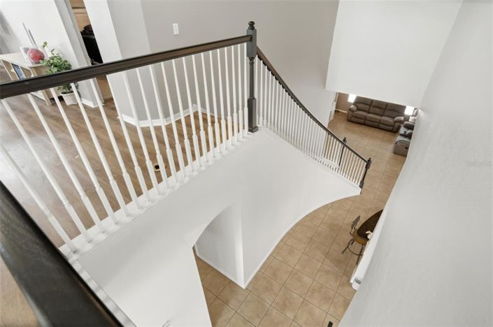 Image No.22-4 Bed House for sale