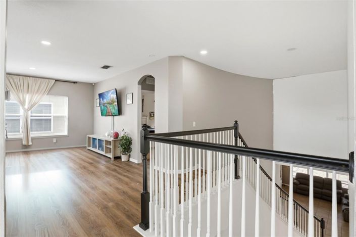 Image No.26-4 Bed House for sale