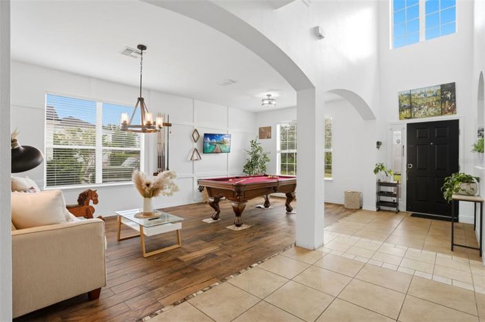 Image No.7-4 Bed House for sale