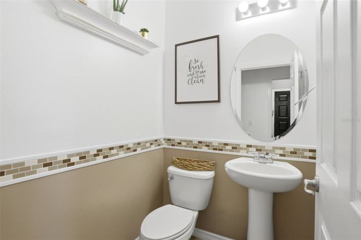 Image No.8-4 Bed House for sale