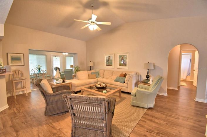 Image No.7-Maison de 2 chambres à vendre à Saint John