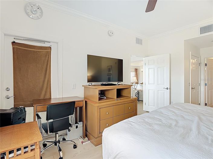 Image No.19-3 Bed Apartment for sale