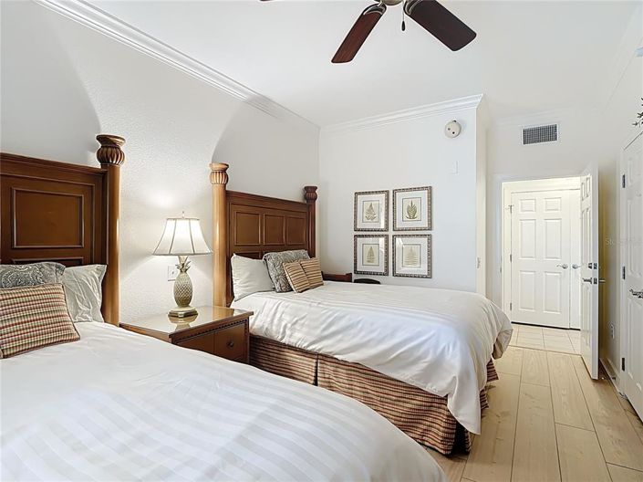 Image No.24-3 Bed Apartment for sale