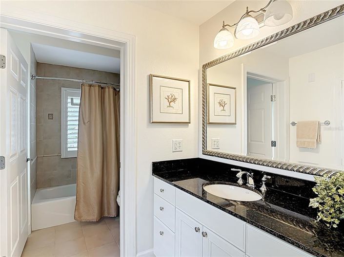 Image No.30-3 Bed Apartment for sale