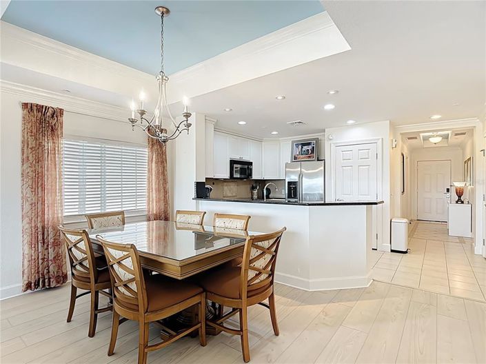 Image No.8-3 Bed Apartment for sale