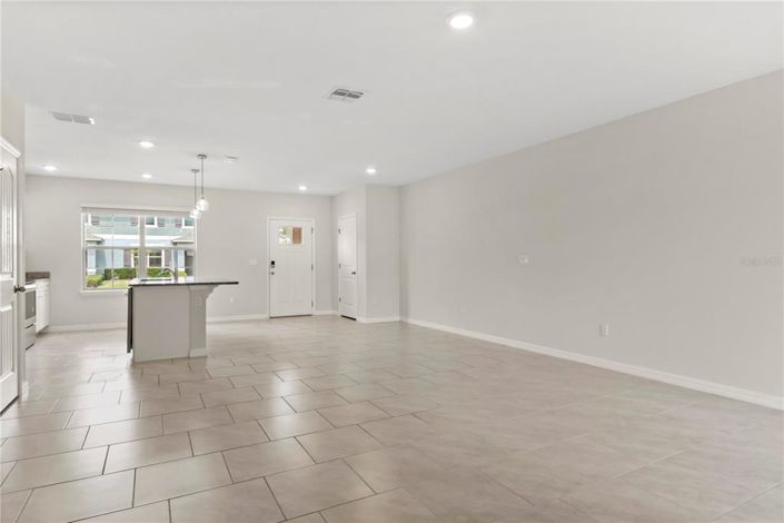 Image No.5-3 Bed Townhouse for sale