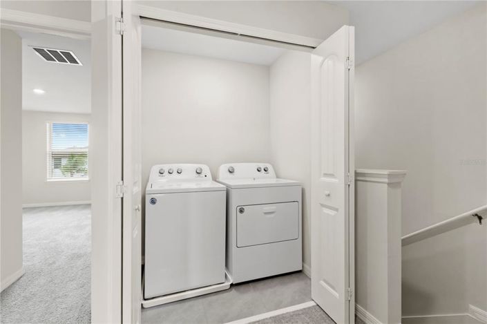 Image No.8-3 Bed Townhouse for sale