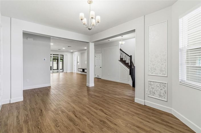 Image No.15-5 Bed House for sale