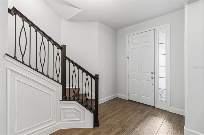 Image No.27-5 Bed House for sale