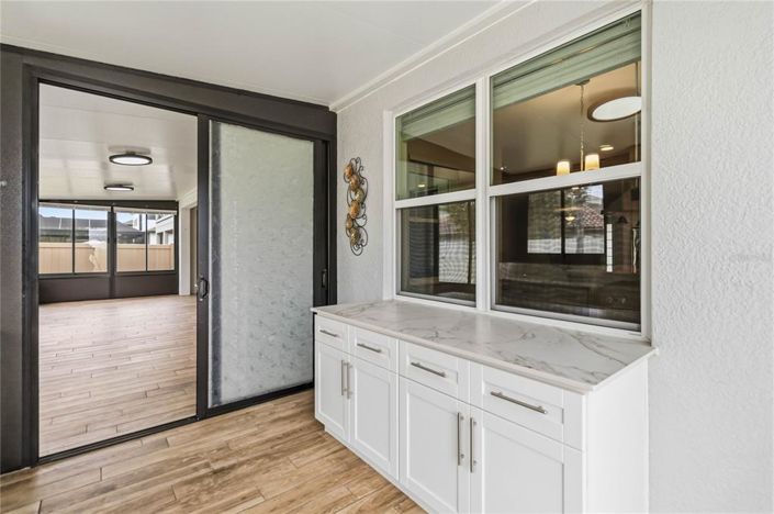 Image No.34-5 Bed House for sale