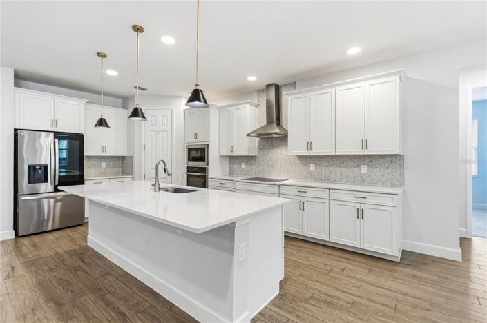 Image No.9-5 Bed House for sale