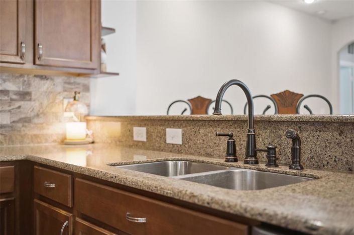 Image No.14-4 Bed House for sale