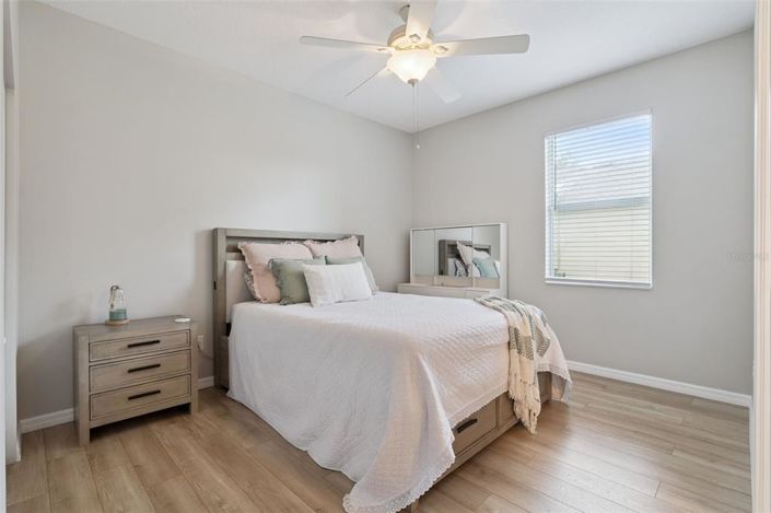 Image No.27-4 Bed House for sale