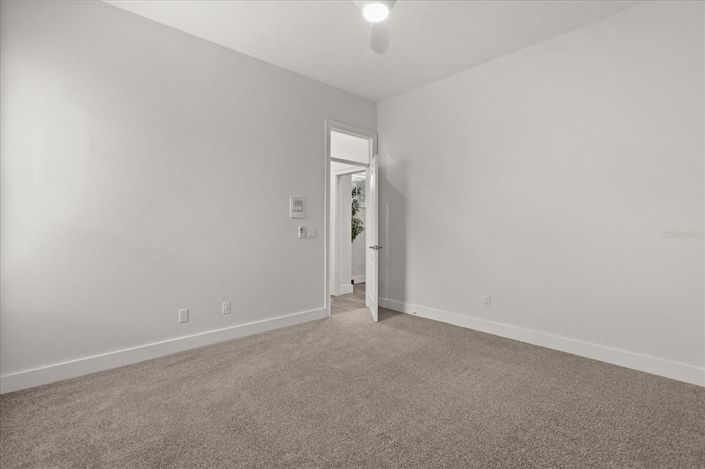 Image No.29-5 Bed House for sale