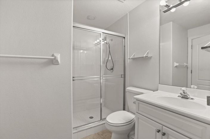 Image No.44-5 Bed House for sale