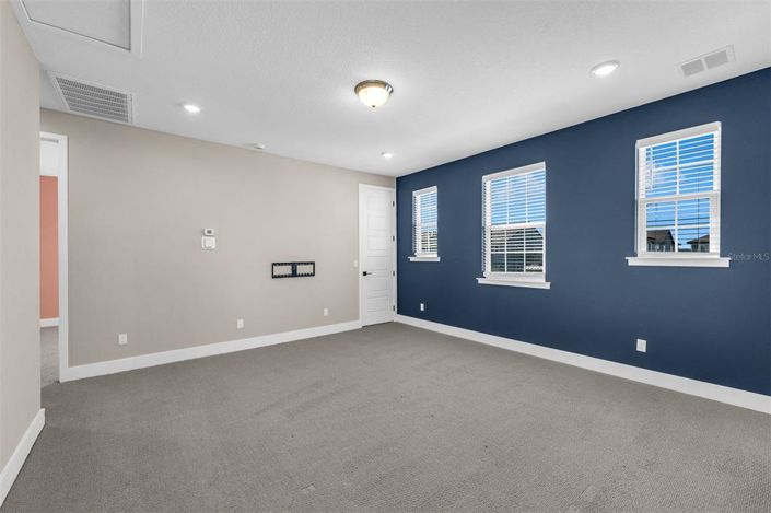 Image No.25-4 Bed House for sale