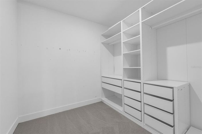 Image No.37-4 Bed House for sale