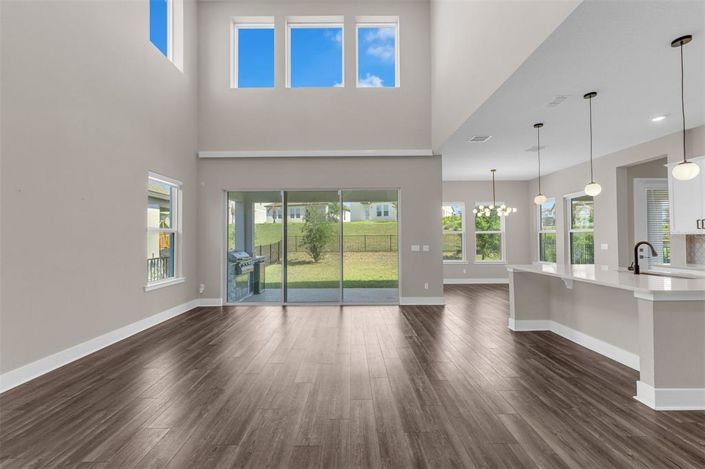 Image No.9-4 Bed House for sale