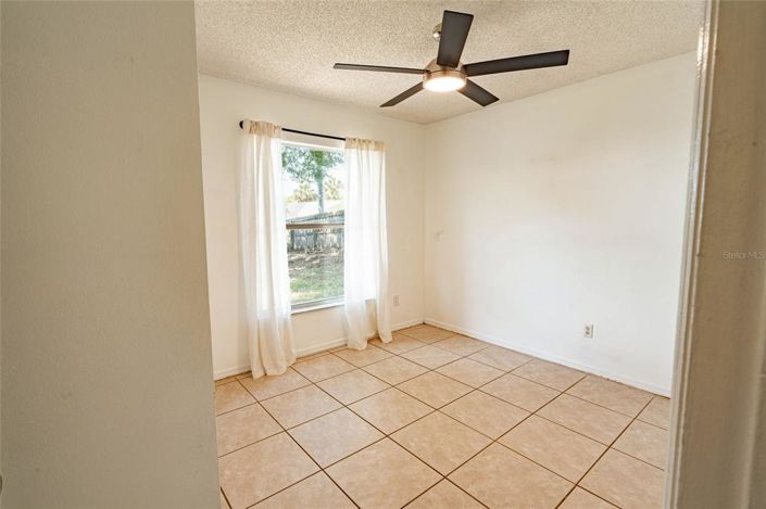 Image No.23-3 Bed House for sale