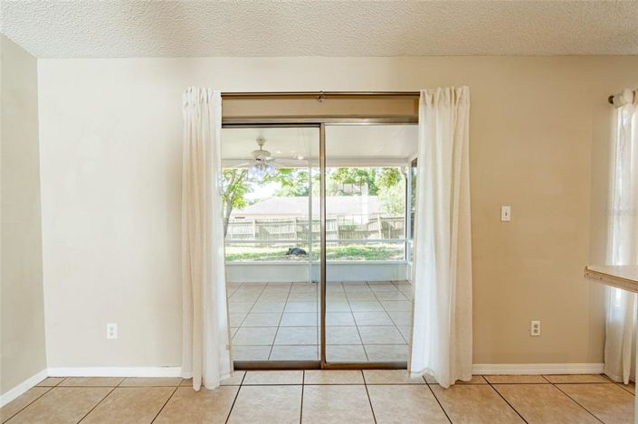 Image No.33-3 Bed House for sale