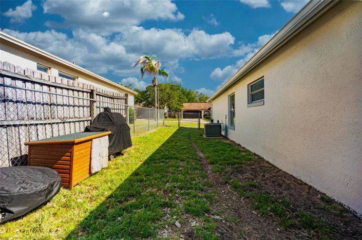 Image No.36-3 Bed House for sale