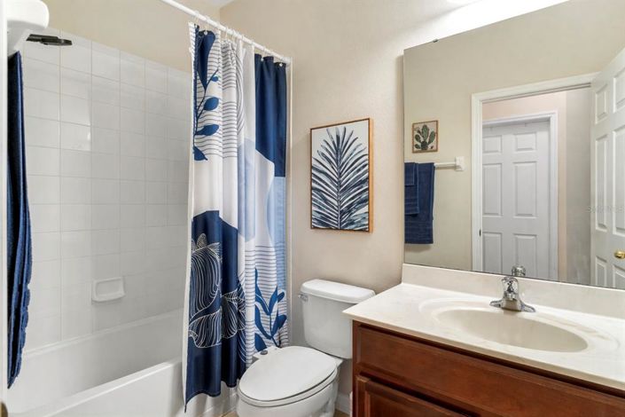 Image No.30-4 Bed House for sale