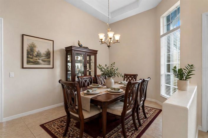 Image No.6-4 Bed House for sale