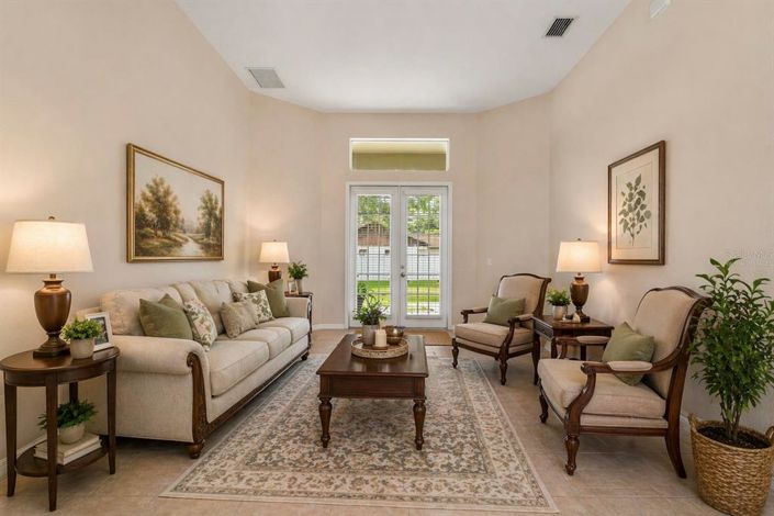 Image No.7-4 Bed House for sale