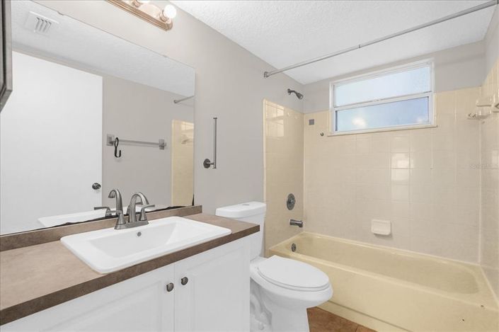 Image No.17-Appartement de 3 chambres à vendre à Saint John