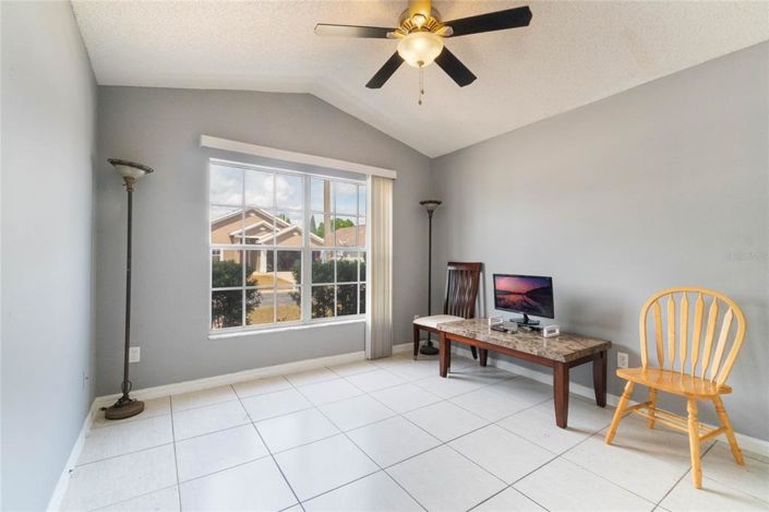 Image No.9-Maison de 4 chambres à vendre à Saint John