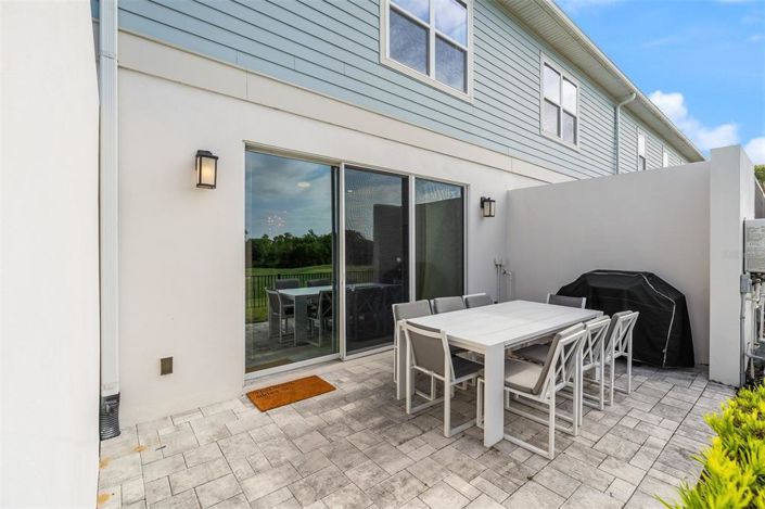 Image No.14-3 Bed Townhouse for sale