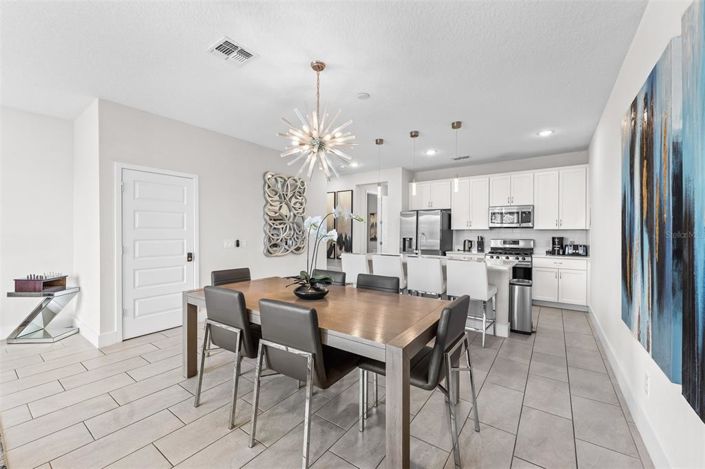 Image No.9-3 Bed Townhouse for sale