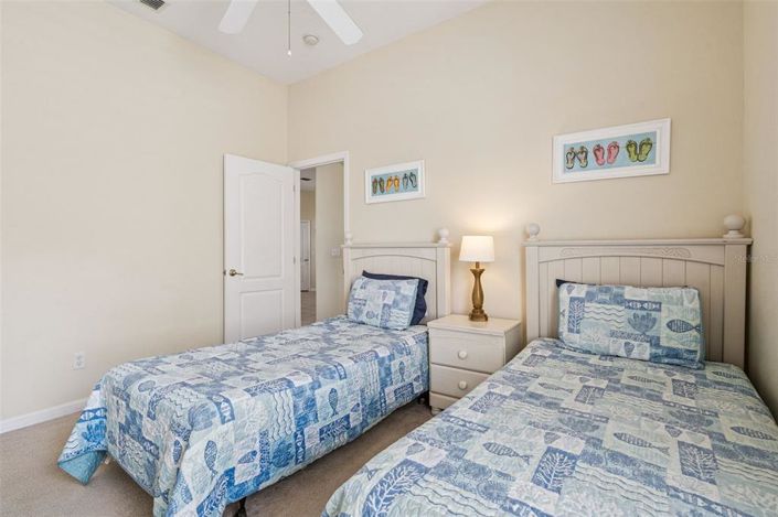 Image No.16-5 Bed House for sale