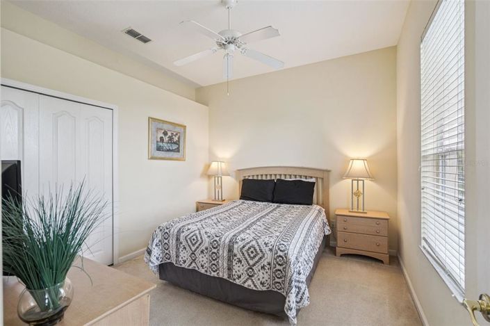 Image No.20-5 Bed House for sale