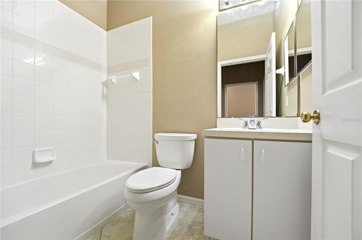 Image No.11-Maison de ville de 2 chambres à vendre à Saint John