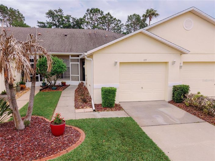 Image No.2-Maison de ville de 2 chambres à vendre à Saint John