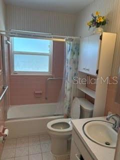 Image No.11-3 Bed House for sale