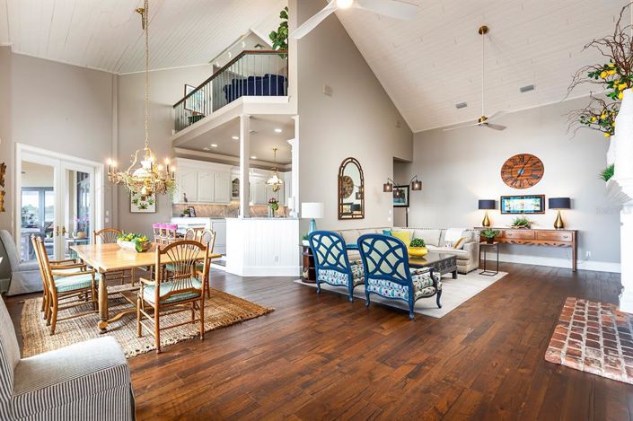 Image No.30-5 Bed House for sale